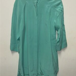 100% Silk NWOT Soft Surroundings Button Front Blouse Teal Blue Size XS